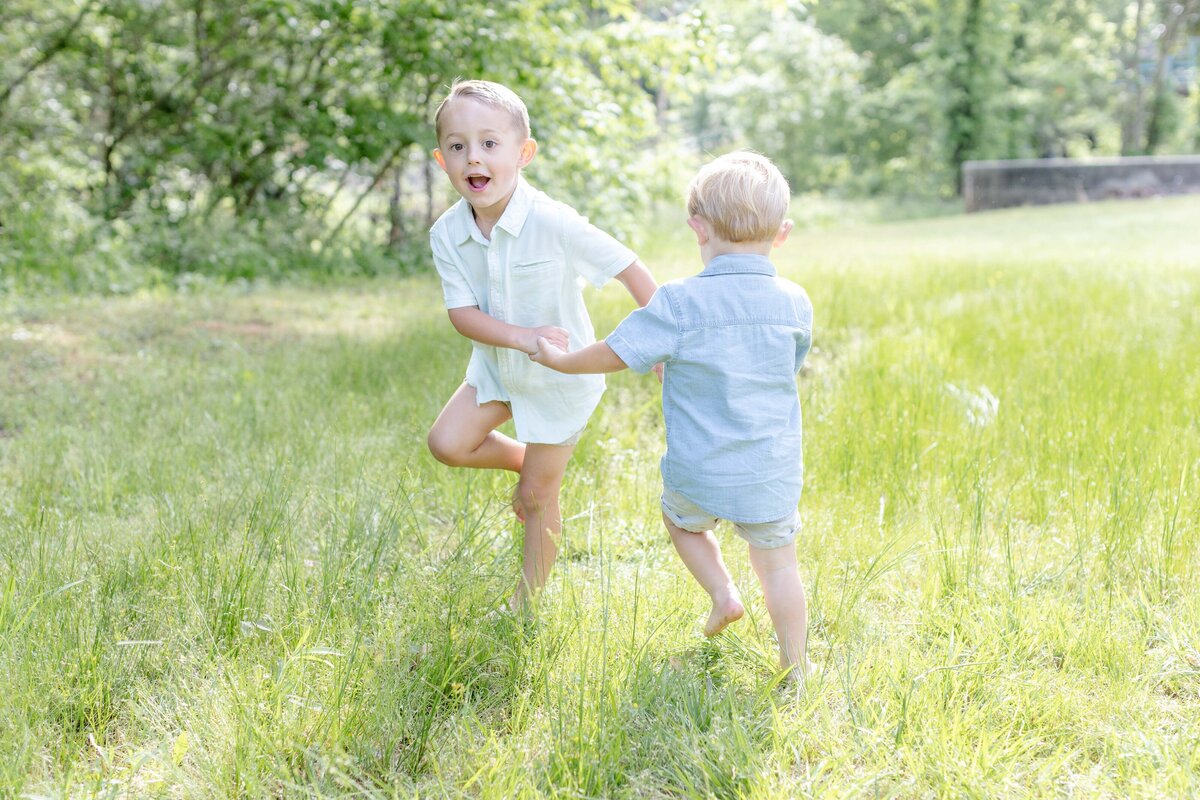 Greenville-SC-Family-Spring-Mini-Session-Magnolia-and-Grace-Photography-Co-MeganP65