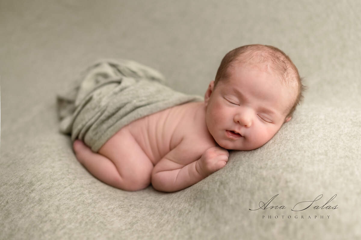Edmonton_Newborn_Photography_15