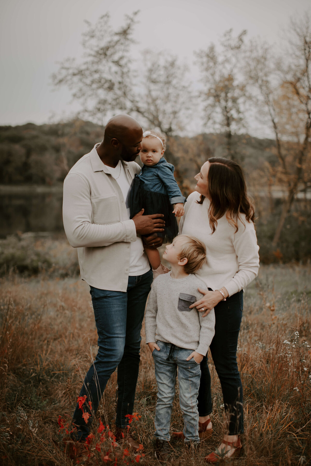 Fall-Mini-Session-Family-Photography-Woodbury-Minnesota-Sigrid-Dabelstein-Photography-BECK-3