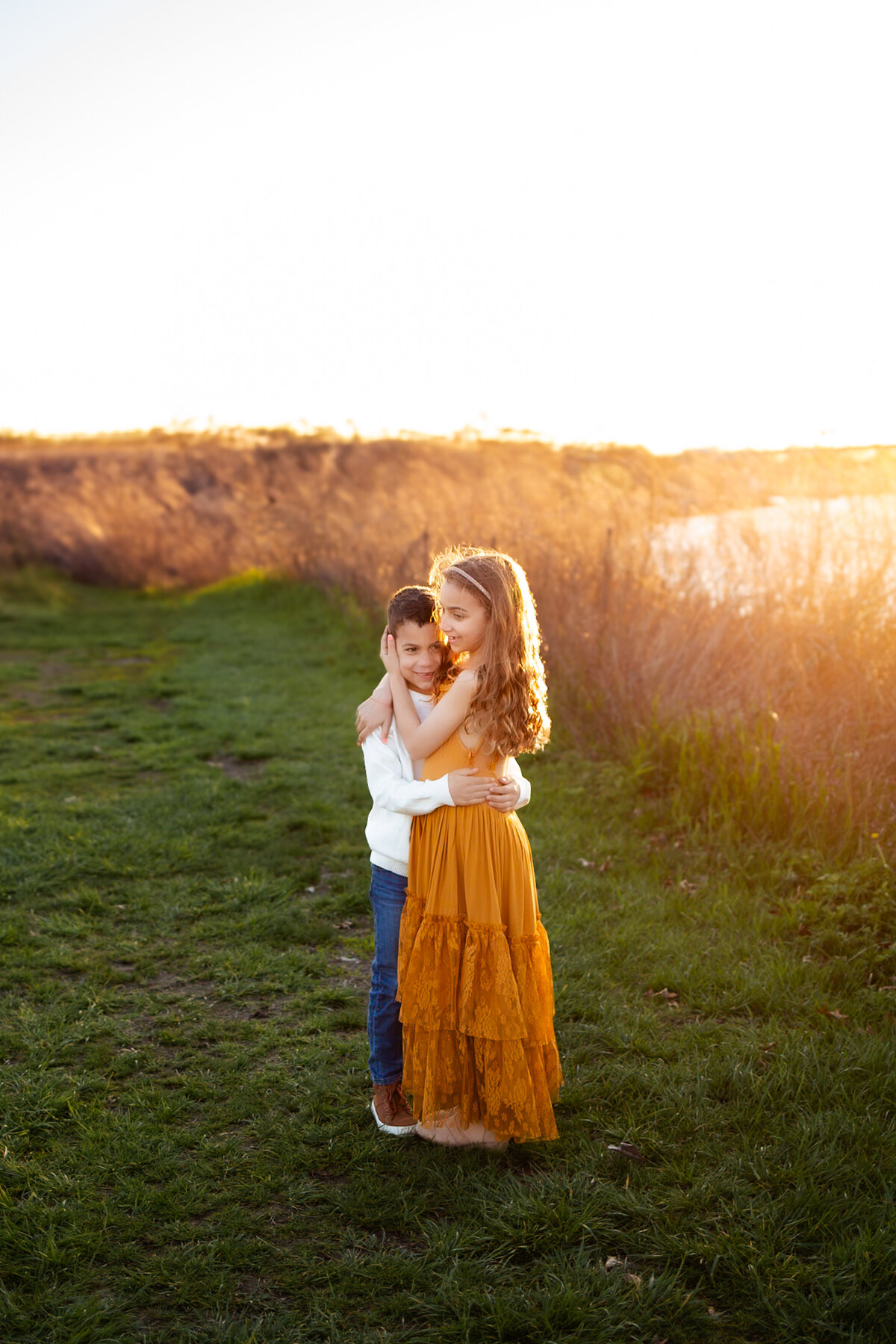 Family-session-golden-hour-port-Washington-ny