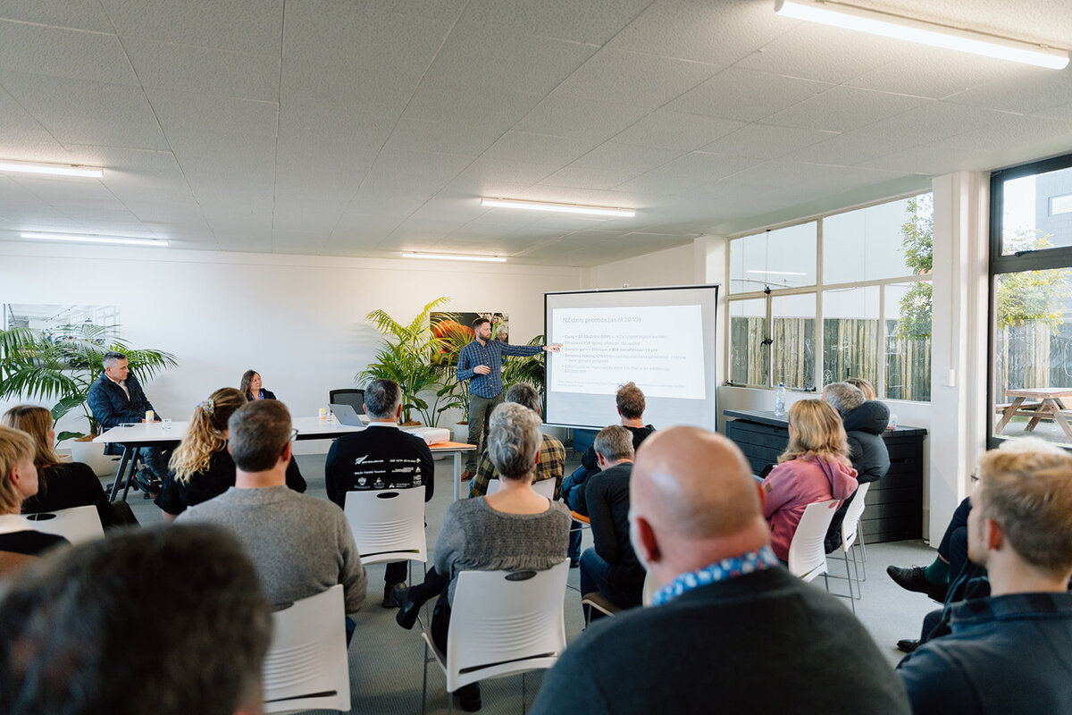 Tech Connect Sept-0699