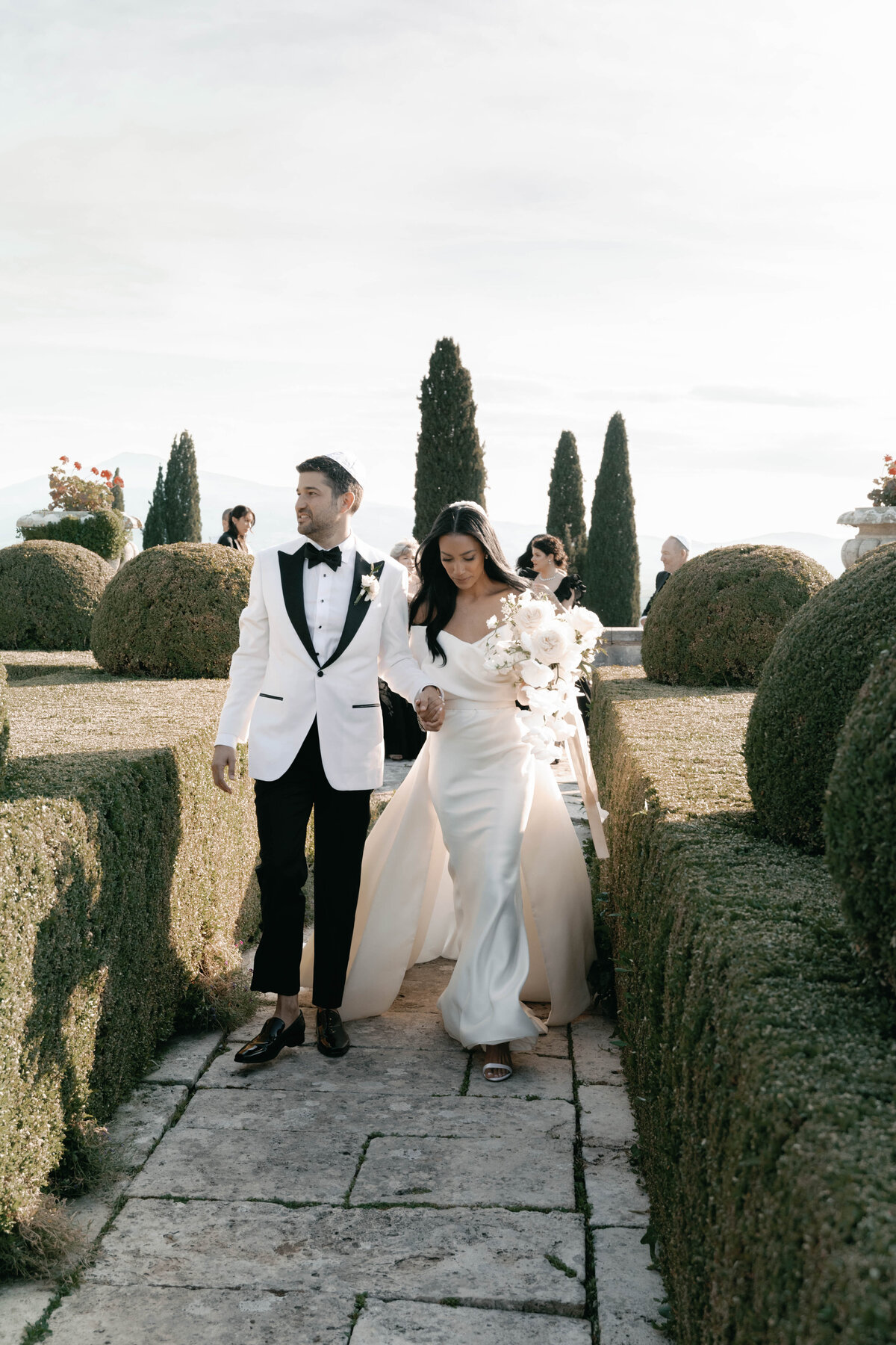 Flora_And_Grace_Tuscany_Editorial_Weddng_Photographer-58