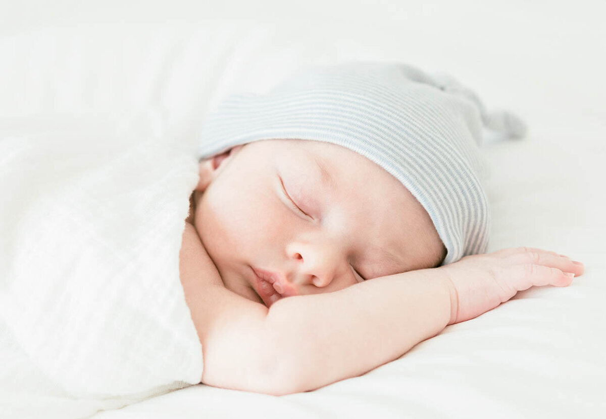Family_Newborn_03-website