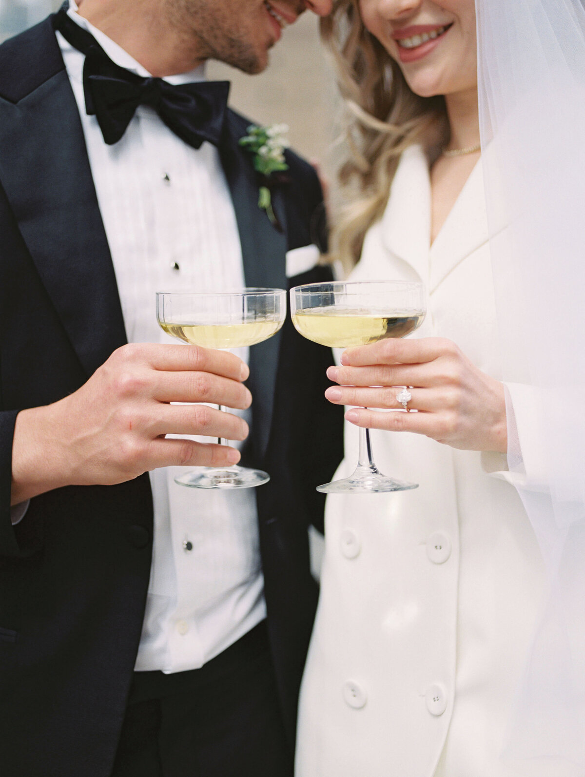 The Plaza Hotel - New York City - Elopement Wedding - Stephanie Michelle Photography - @stephaniemichellephotog - 37-R1-E016