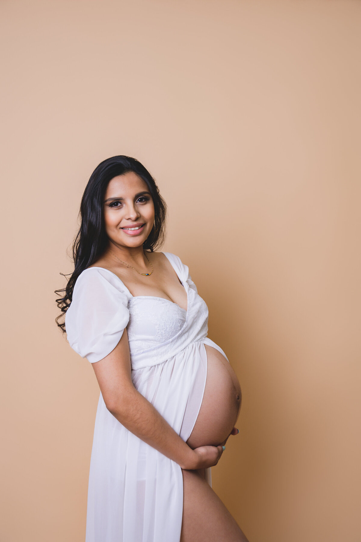 MiniAnna2022-ClaudiaCastillo-Maternity-8400srgb-ev3000px