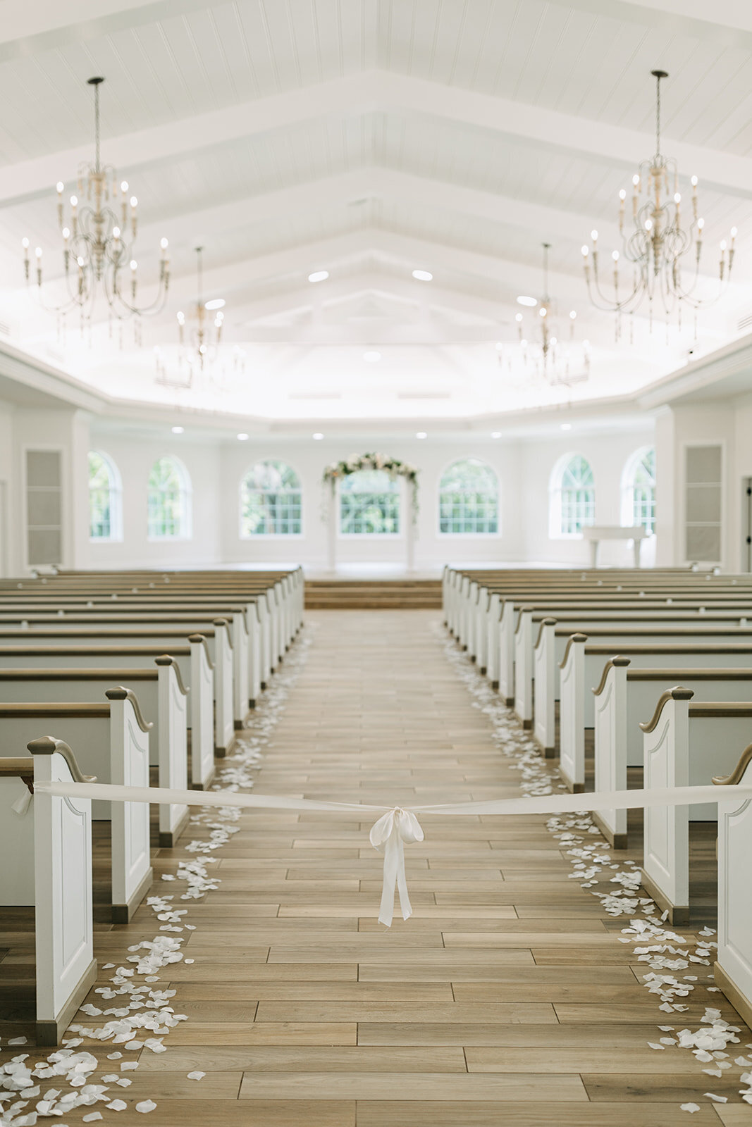 amber-mcwhorter-harborside-chapel-elopement-chantilly-chic-celebrations-4