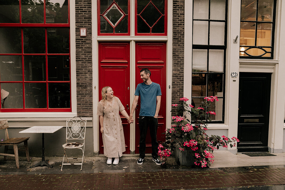 engagement-photographer-amsterdam-couple-photoshoot-framedbyemily20