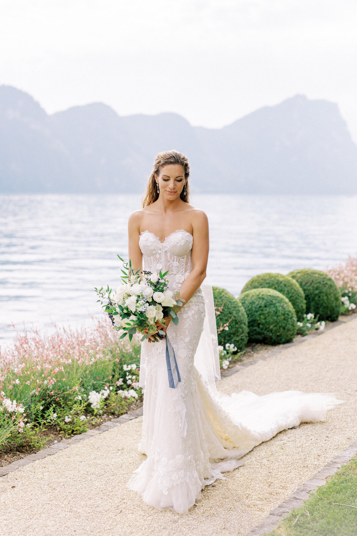 Maïlys Fortune Photography Husband Wife Wedding Weddings Photography France Switzerland Italy Timeless Dreamy Imagery Bilingual French English Destination Weddings Destination Wedding Provence French Riviera Paris Lake Como Tuscany53