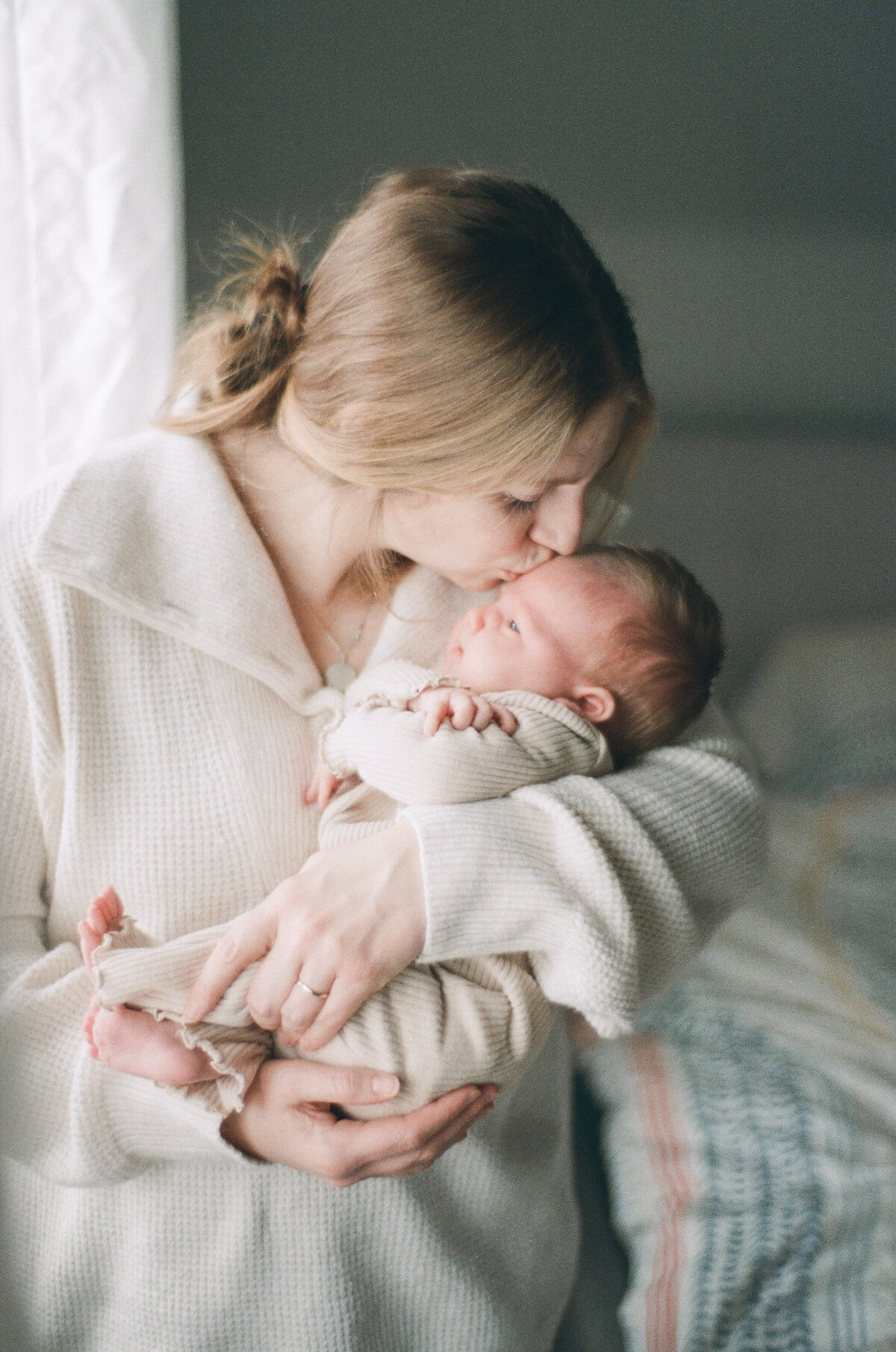 newborn_film_photography_waterloo57