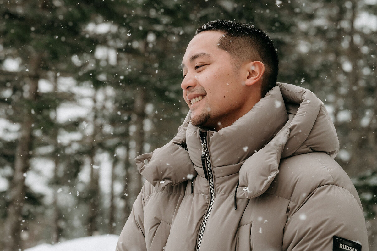 S-R_Winter-Elopement-Quebec-38