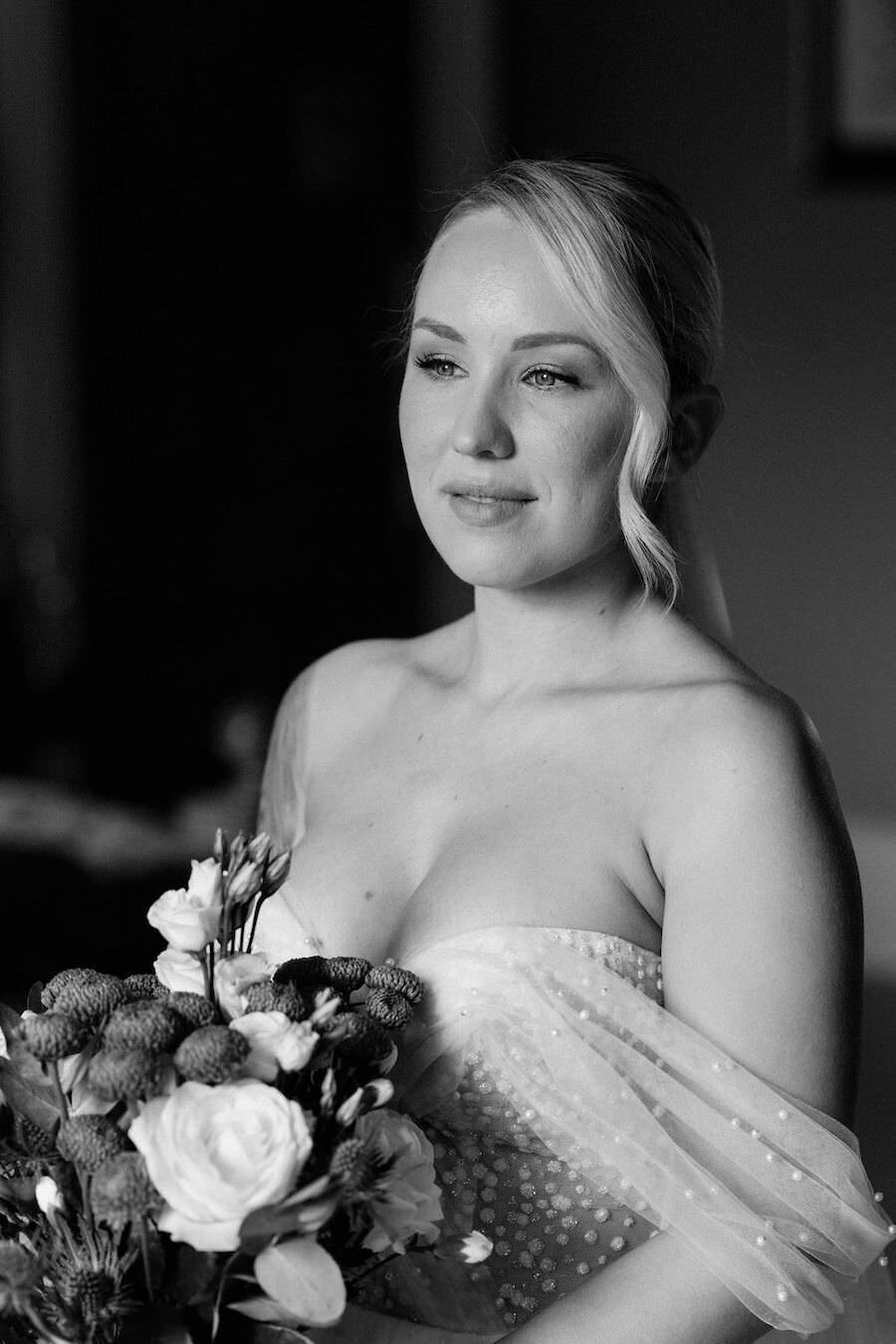 Nicola-Campbell-Timeless-Wedding-Photographer-Scotland-Errol-Park-Siobhan&Cameron-21