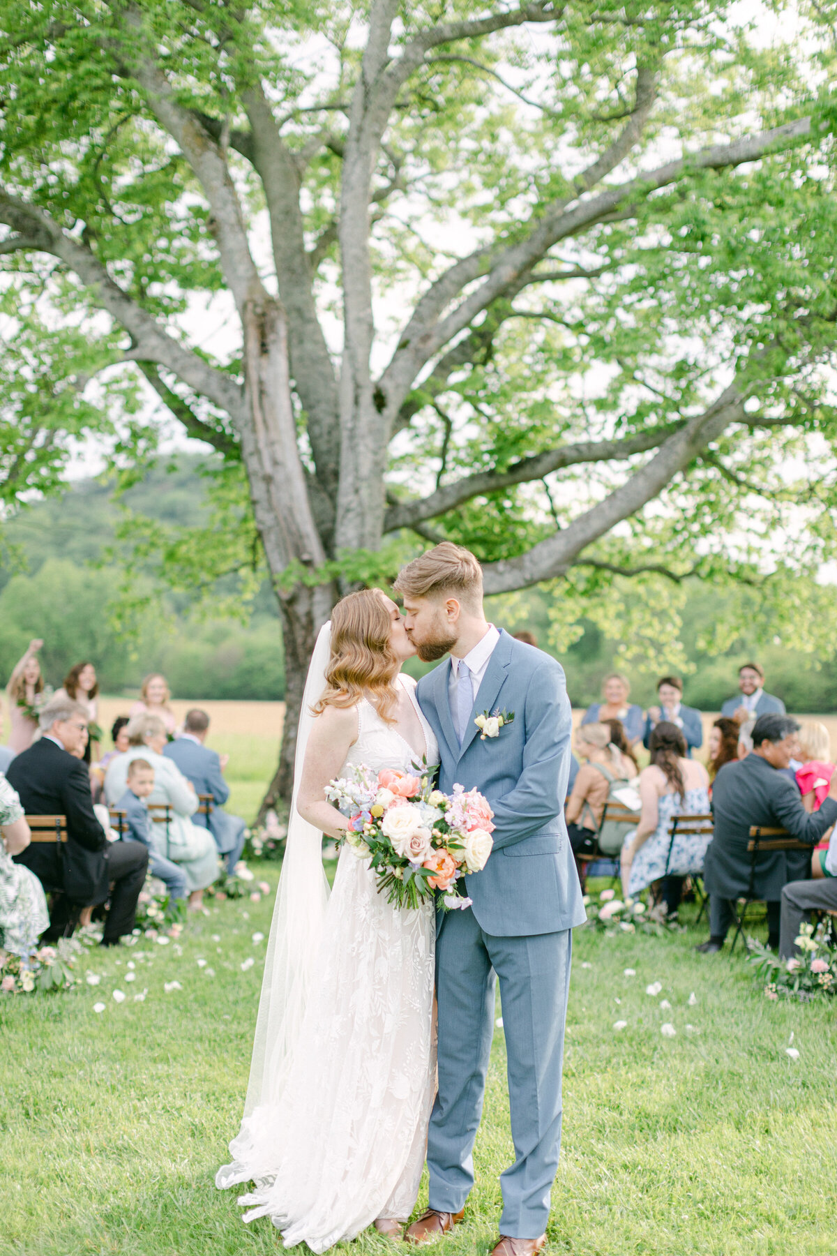 Ava-Vienneau-Nashville-Wedding-Photographer-Southall-Meadows-14 2