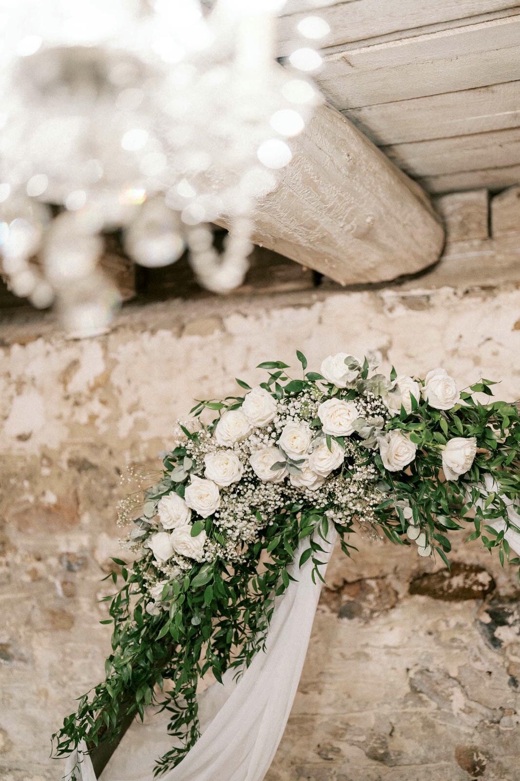 W11-Wedding-Photos-Caledon-Valley-Estate-Eleanor-and-Michael-2024-11-02-2500px-1121