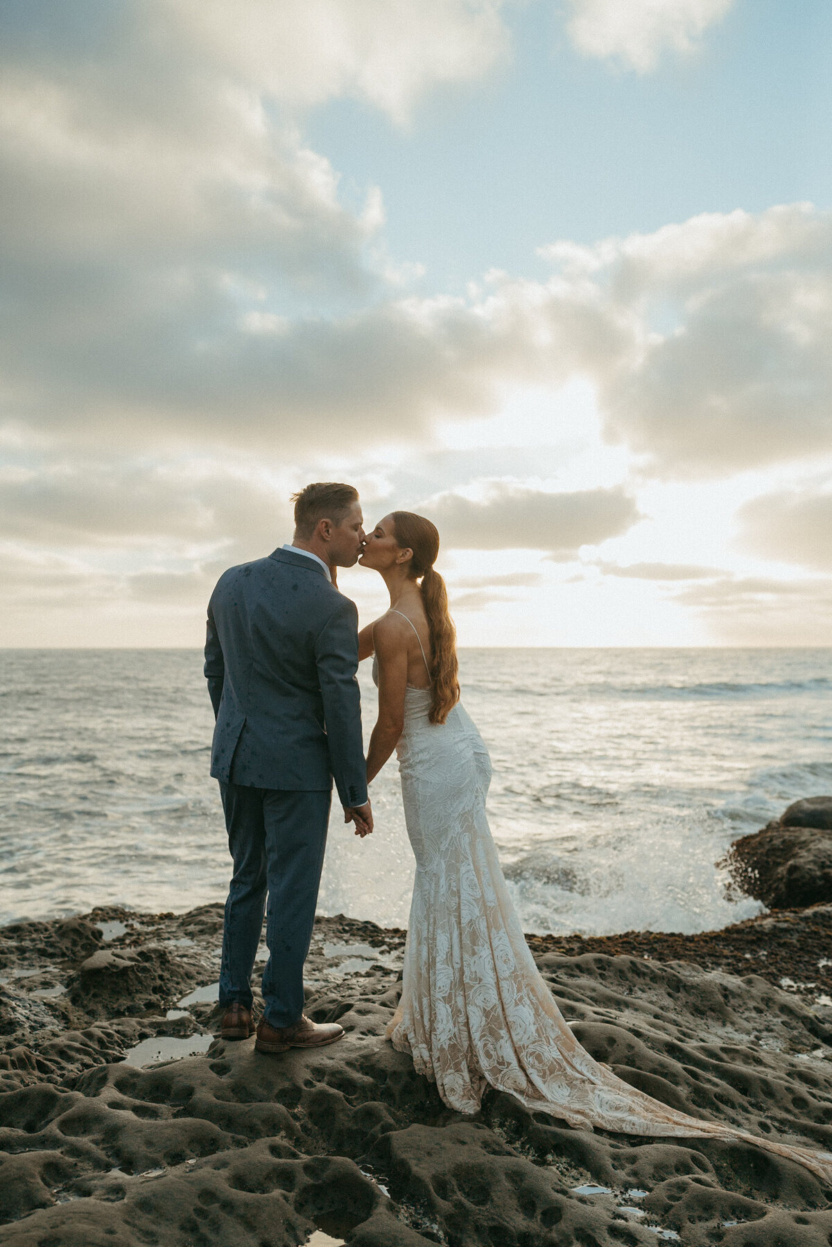 Sarah Folkers Photo San Diego Sunset Cliffs Wedding Elopement-31