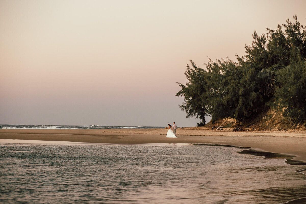 mozambique-elopement-wedding-photographer-tofo-002