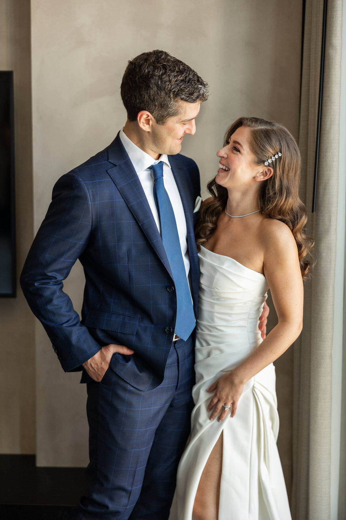 alex-jeremy-wedding-weekend-previews-31