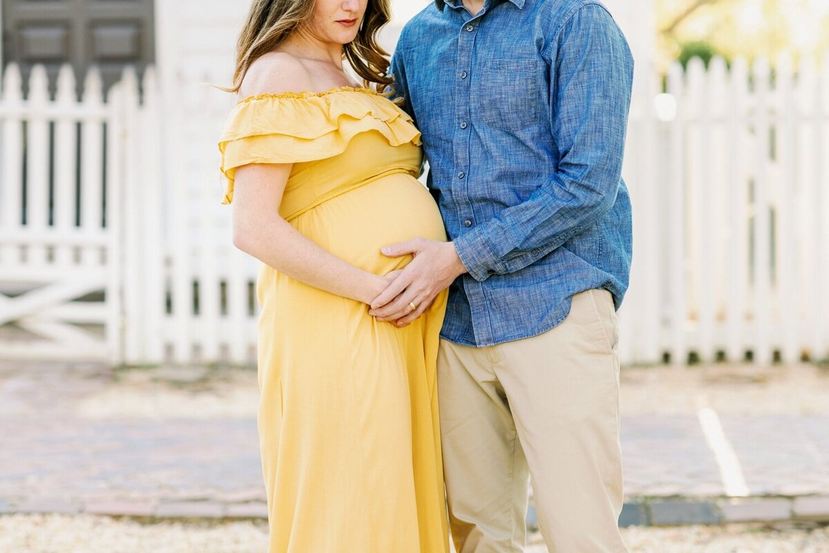 colonial williamsburg_maternity session_2741