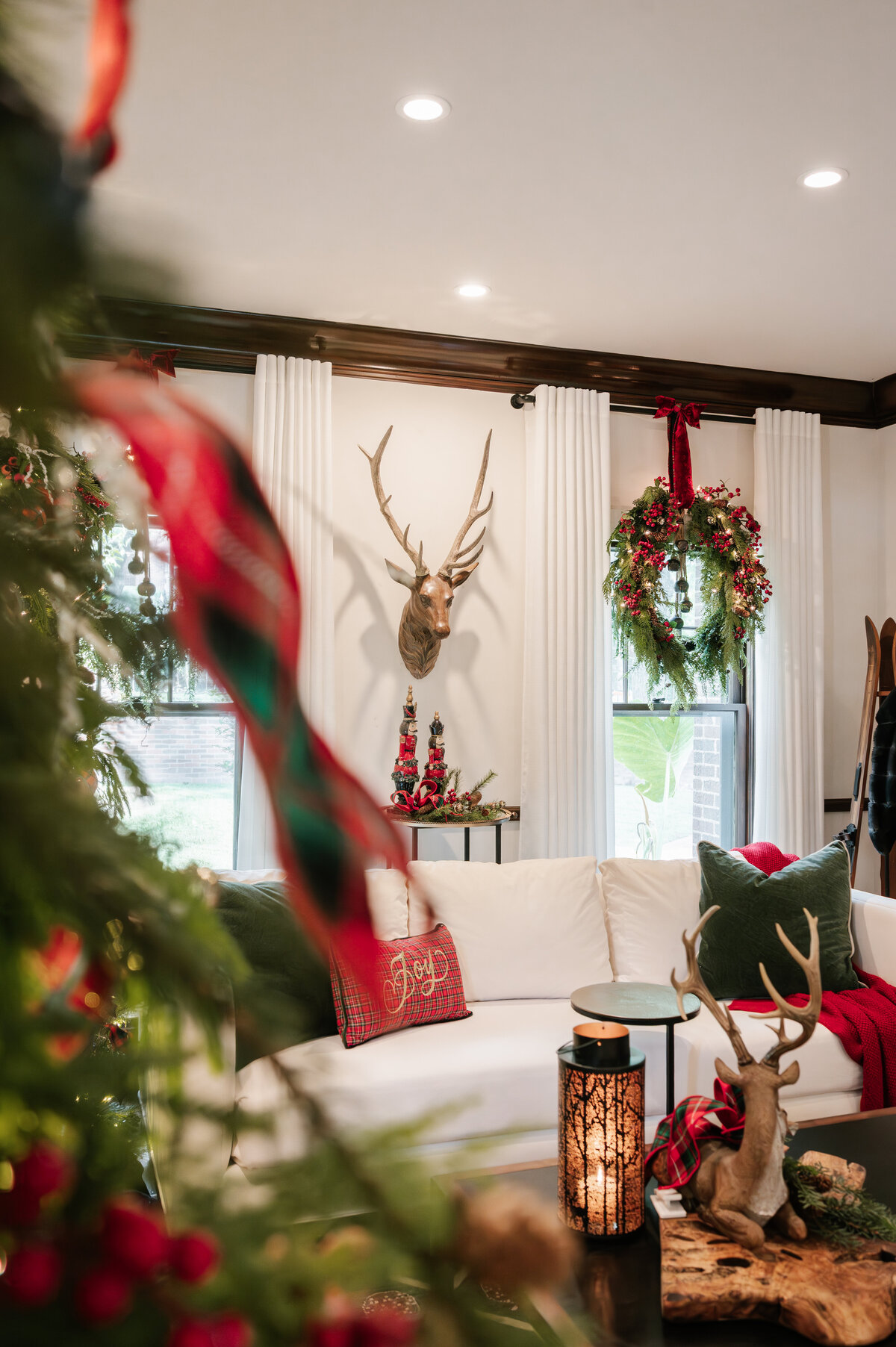 RR-2025-Christmas-Interiors-152