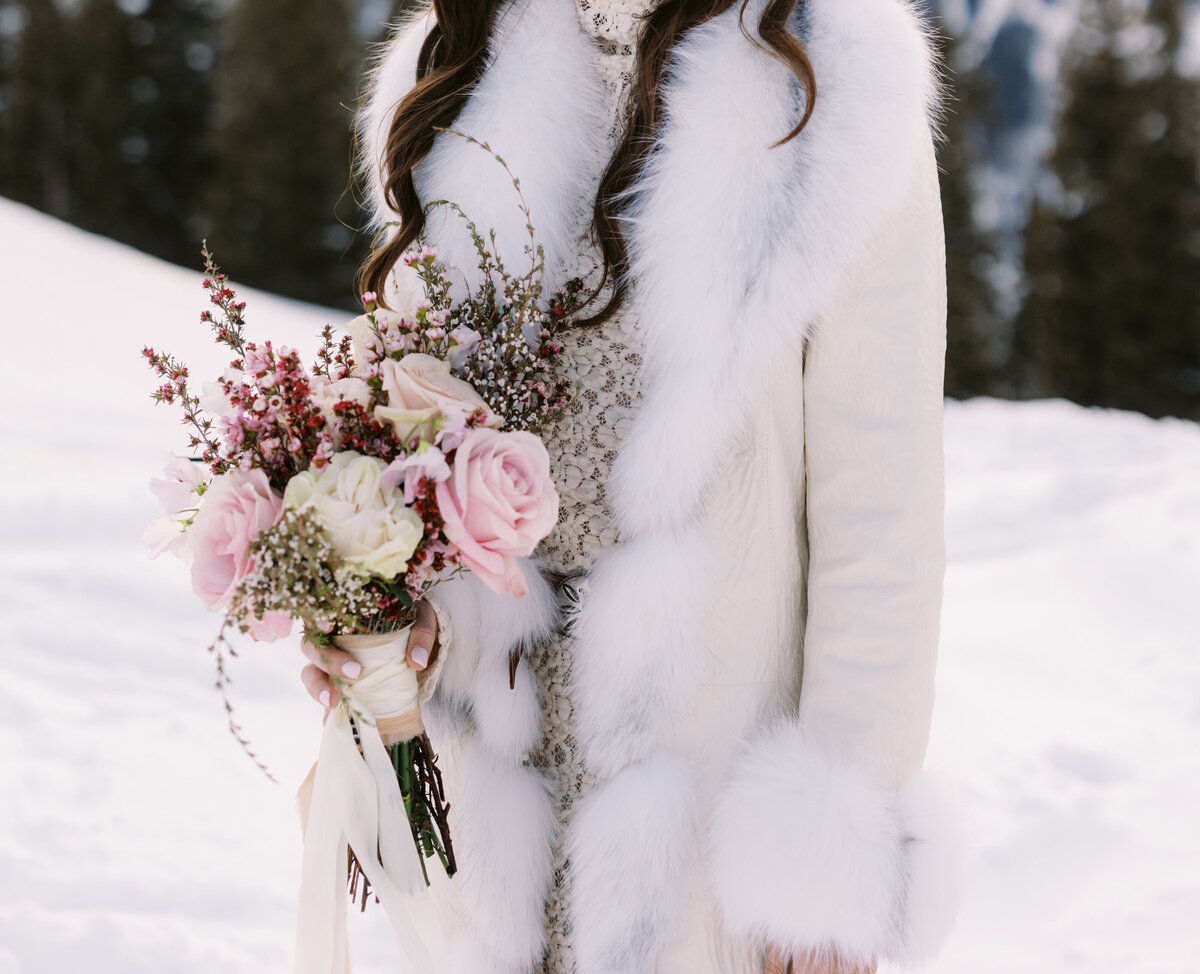 0371_Kaitlin_Elliot_Aspen_Wedding_Bride_Groom