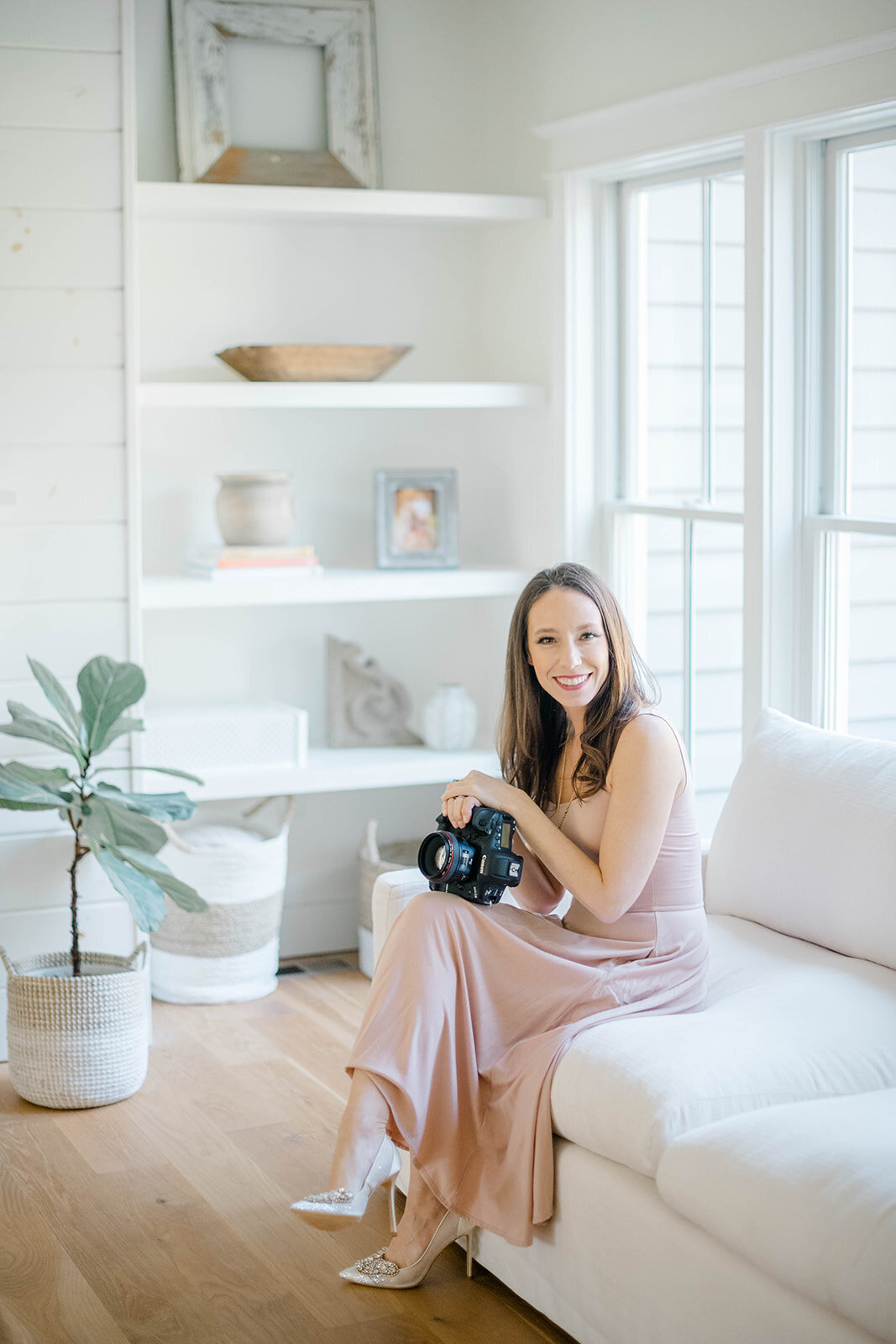 morgan_taylor_artistry_philadelphia_new_jersey_new_york_wedding_engagement_photographer_photography_fine_art_light_airy_romantic_dreamy_couples36