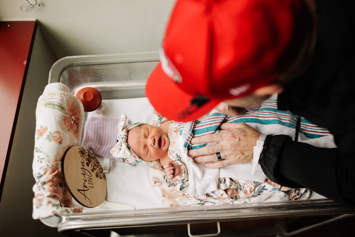 NWA fresh 48 photographer, fresh 48 photography near me Northwest Arkansas, newborn baby photography 