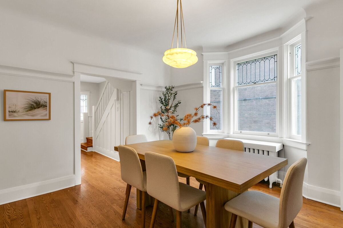14-web-or-mls-12_003_Dining Room