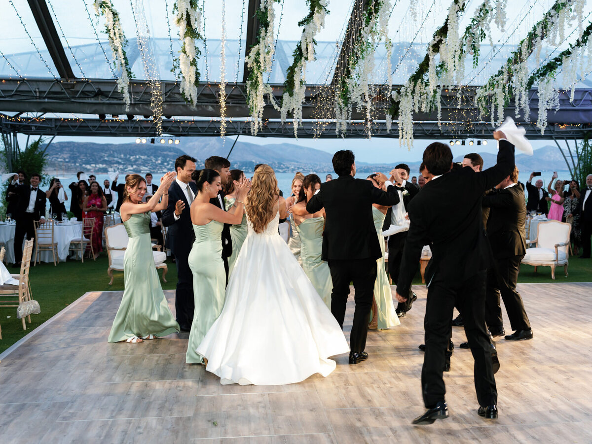 Chic-Island-Art-And-Taste-The-Residence-Wedding-086