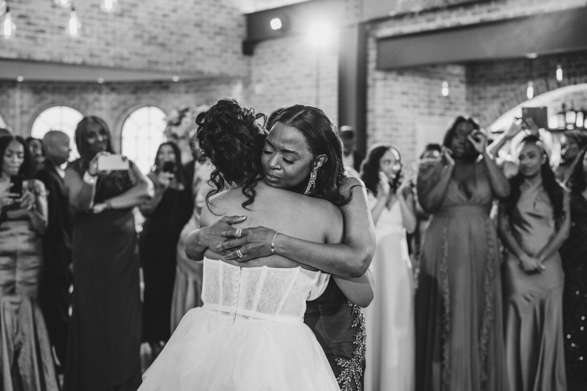 Kim-Corey_Wedding-0637--BW