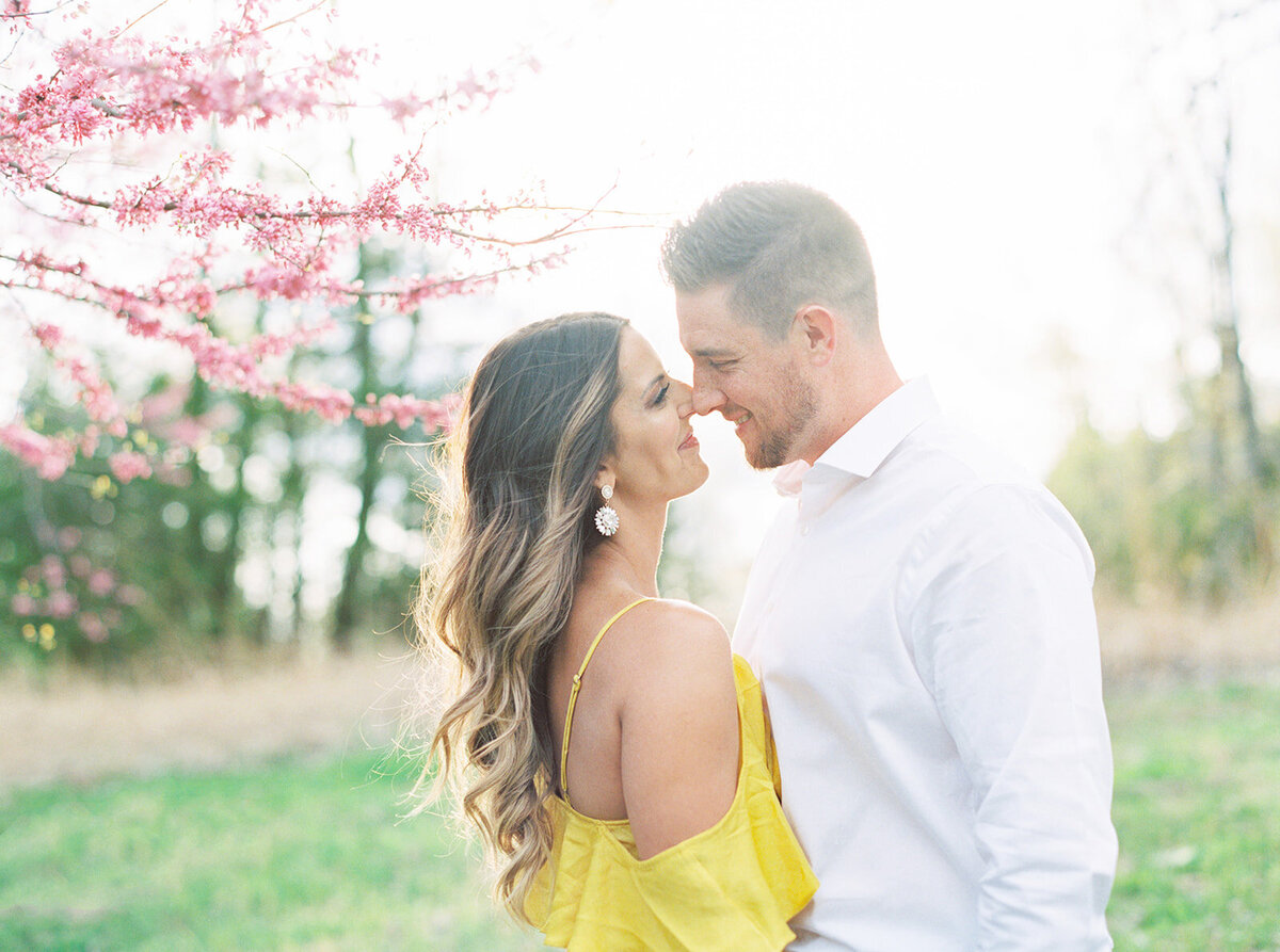 outdoor engagement photography 9