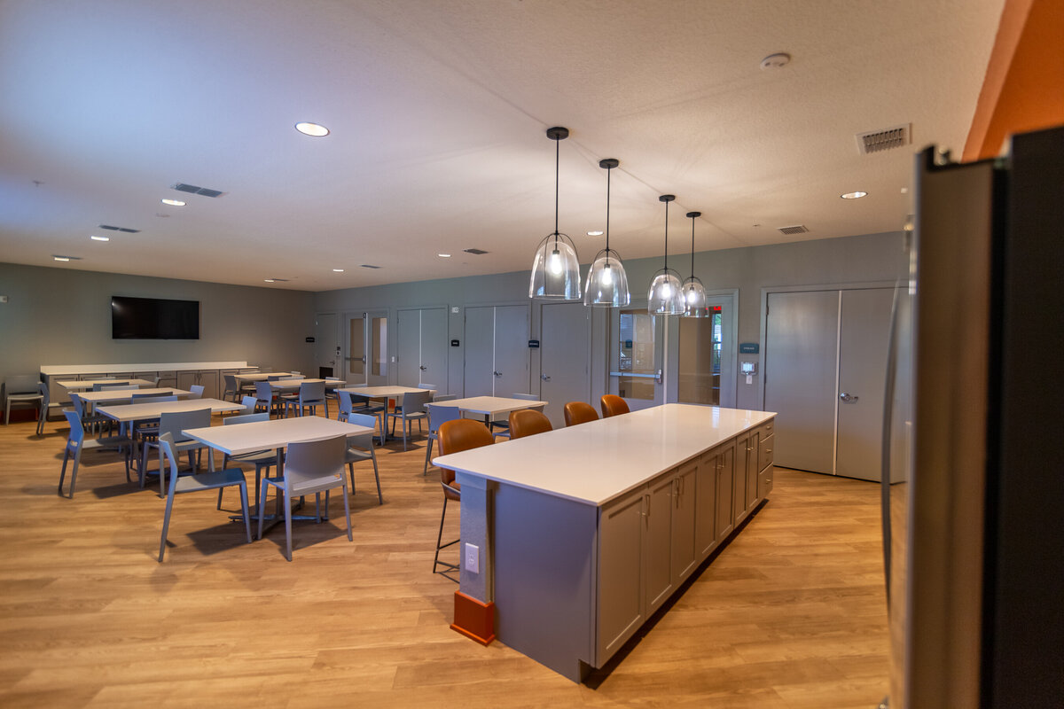 042324ROCHESTERPARK-119