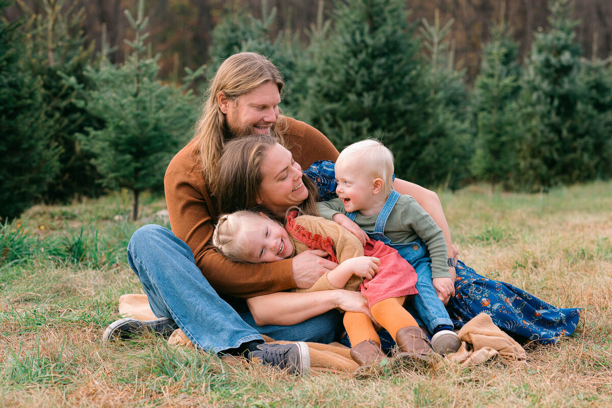 warwick-new-york-family-mini-session-jamie-shields-photography-34