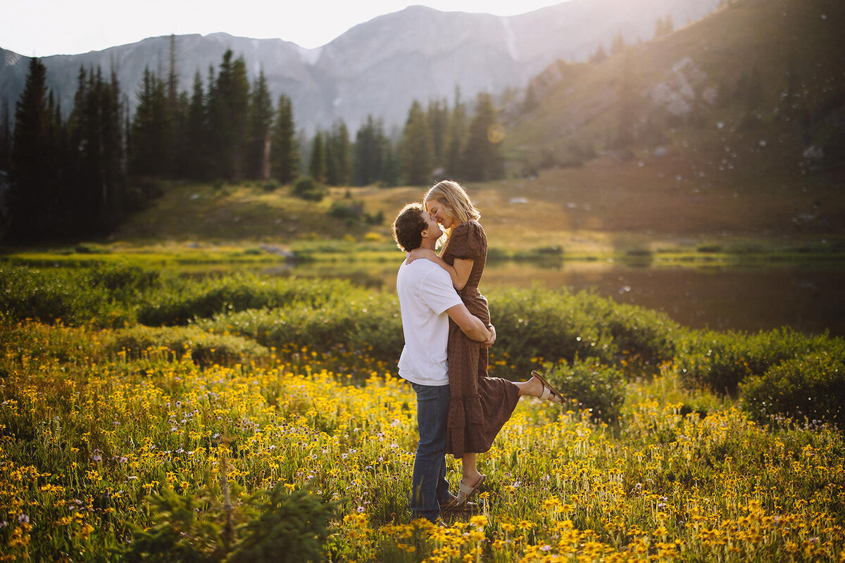 Fort Collins Engagement Wedding Photographer Denver LGBTQ Queer Same Sex Inclusive Estes Park Colorado Venue Planner RMNP Liz Osban 043