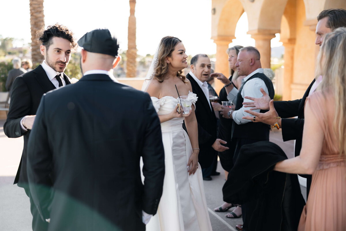 86_riskyexposure_marley-simon_las-vegas-elopement-photography