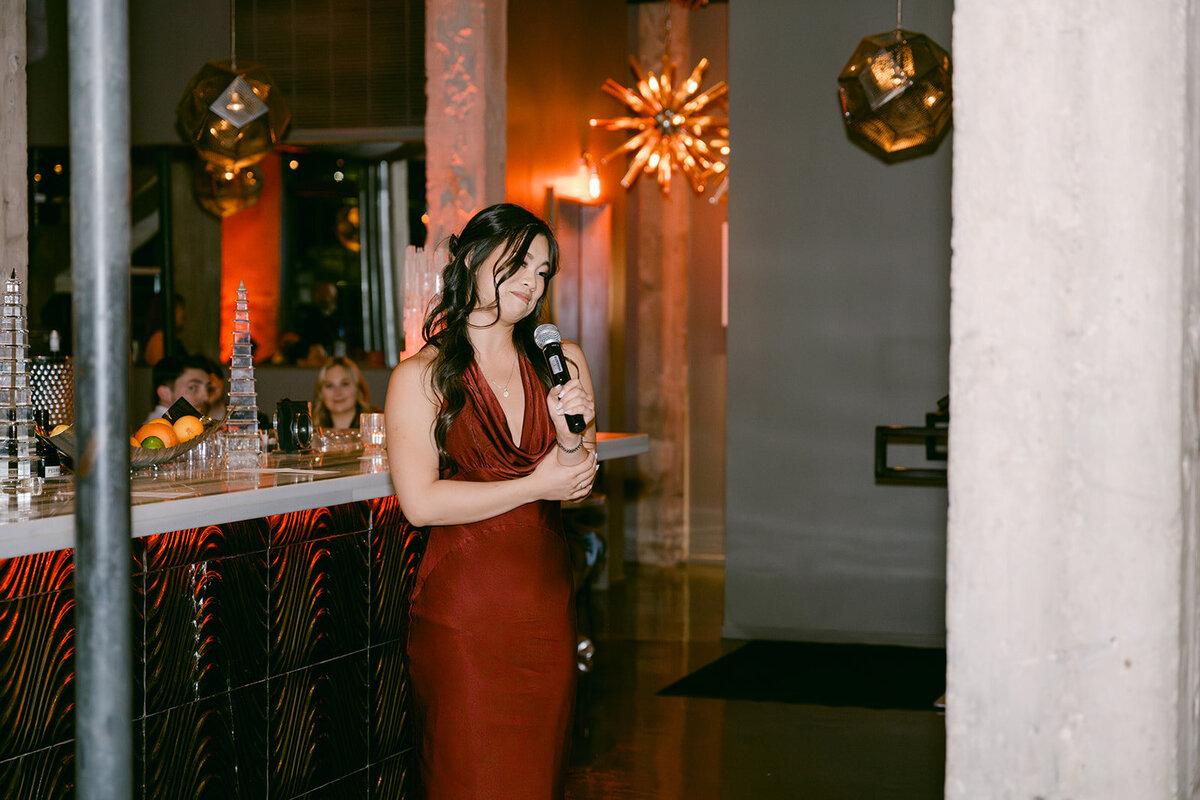 Maid of honor giving speech at Luxury Wedding Venue 