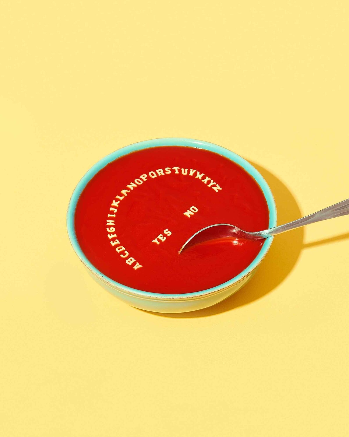 fooddrinks_photography_letter-pasta-tomato-soup