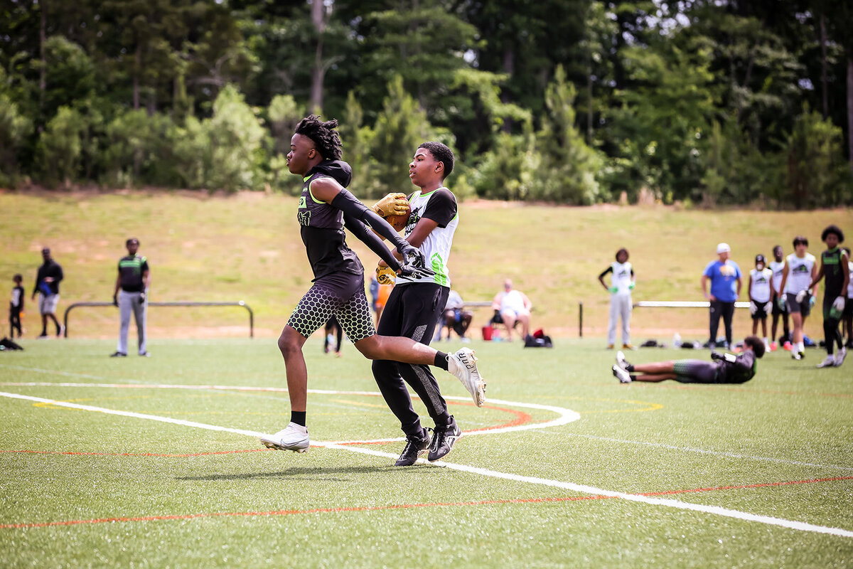 7V7-100
