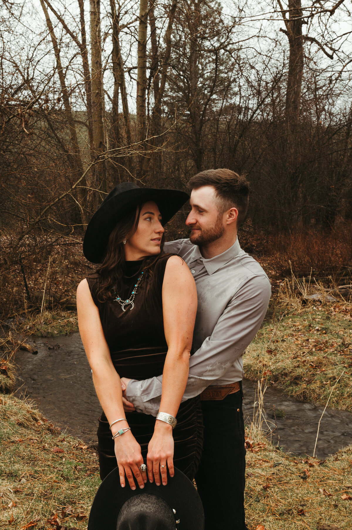 presley-gray-photo-montana-western-style-engagement-4479
