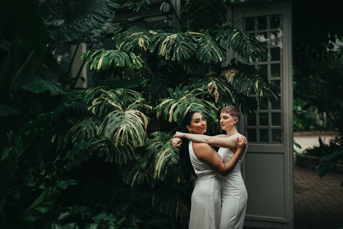 Garfield-Conservatory-Elopement-Chicago-Photographer-Queer-Affirming-121