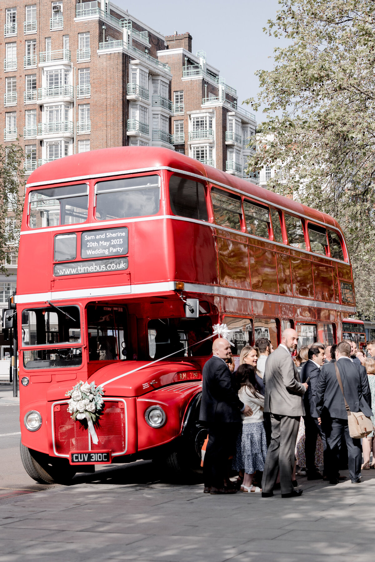London based Wedding and Couple Photographer