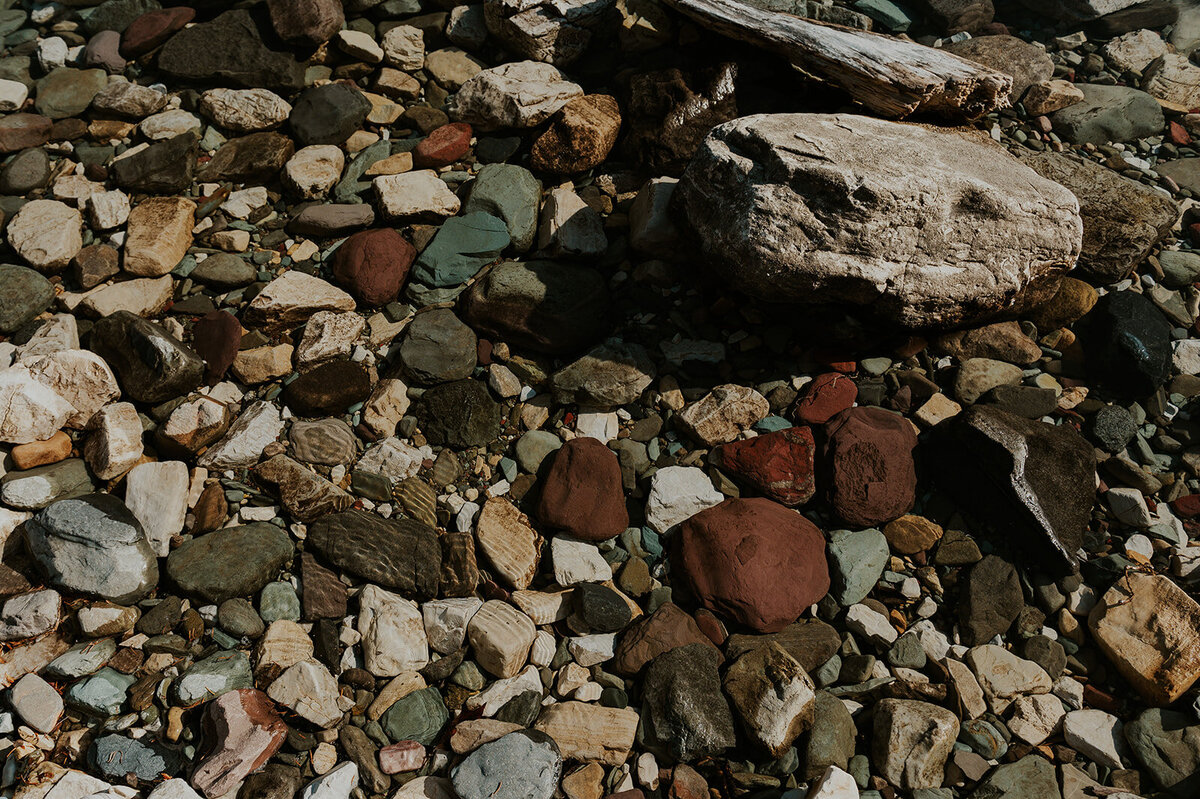 western-boho-glacier-park-elopement-presley-gray-photo-0270