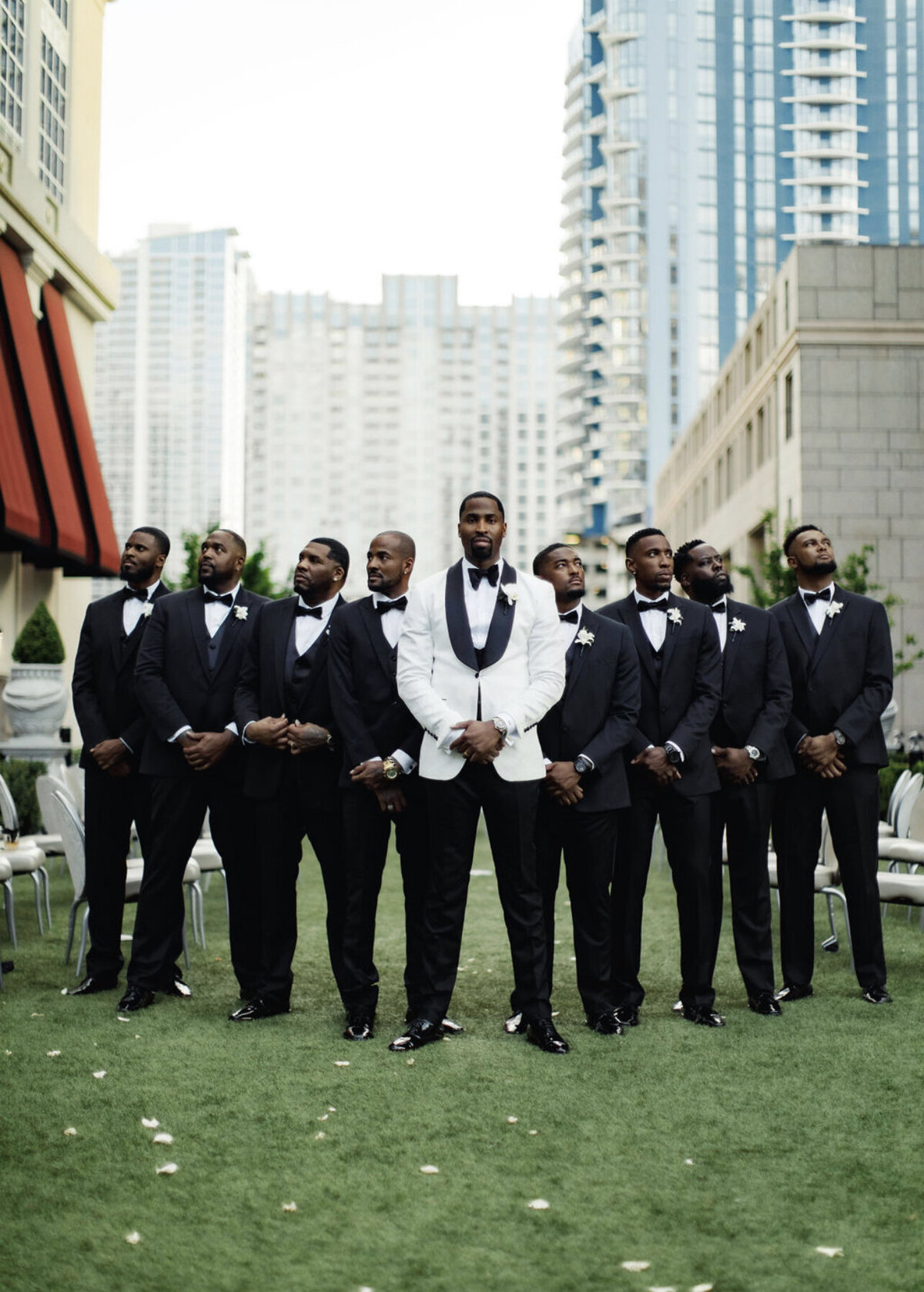 groom and groomsmen