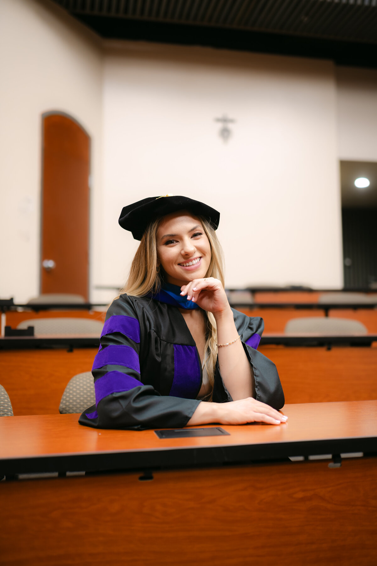 Abygail Banks Studios- San Antonio Graduation Photographer St. Marry's21