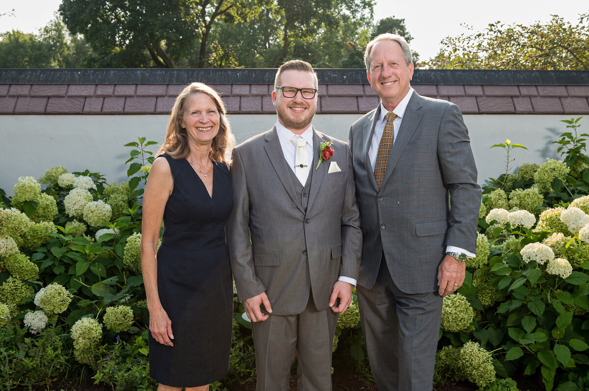 Wedding-Photographer-in-Michigan-060