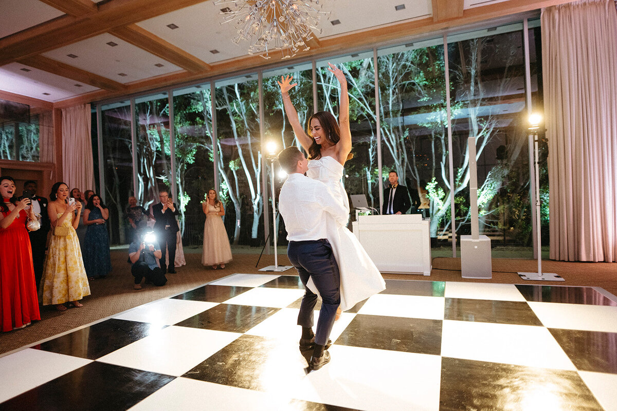 Olivia_Matias_PUB_187