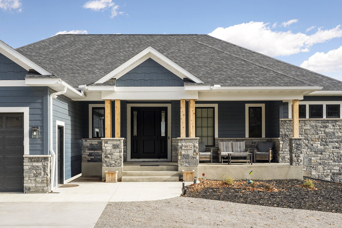 Lakewood Homes and Remodeling_Endicott Ave NW_Exteriors_004