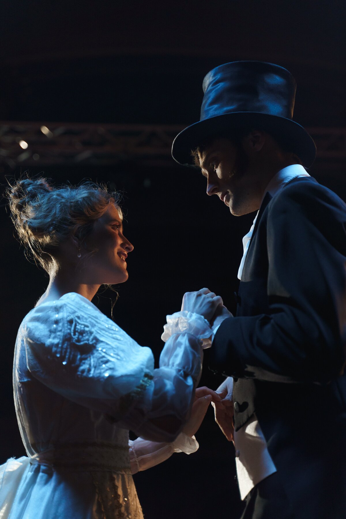 pexels-cottonbro-studio-6899916