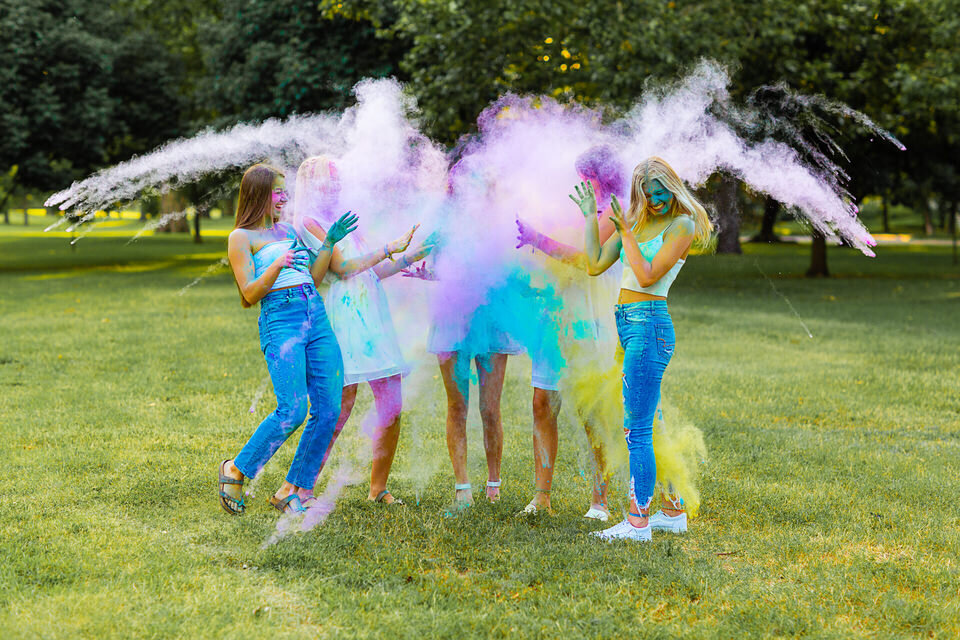 Colored powder 171