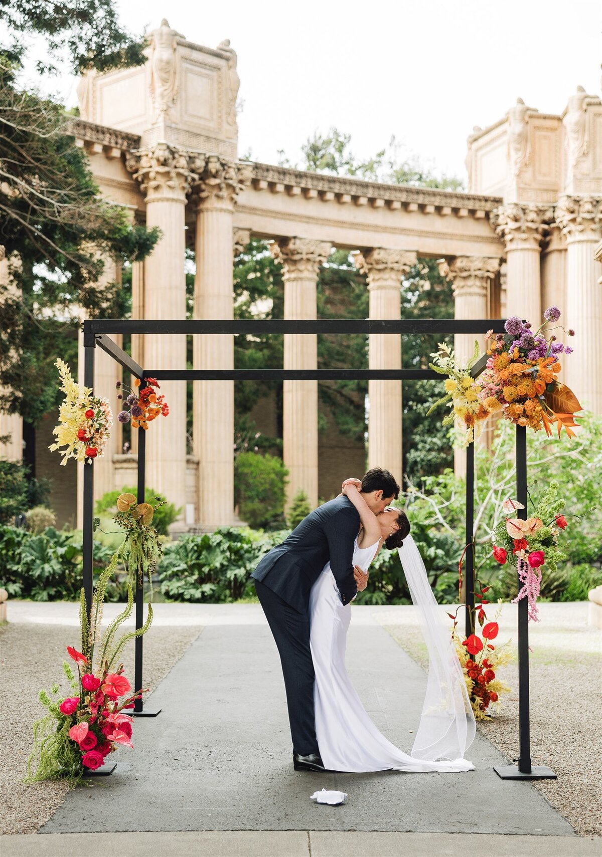 palace-of-fine-arts-gallery-308-wedding-emily-louis-ashley-carlascio-photography-0463