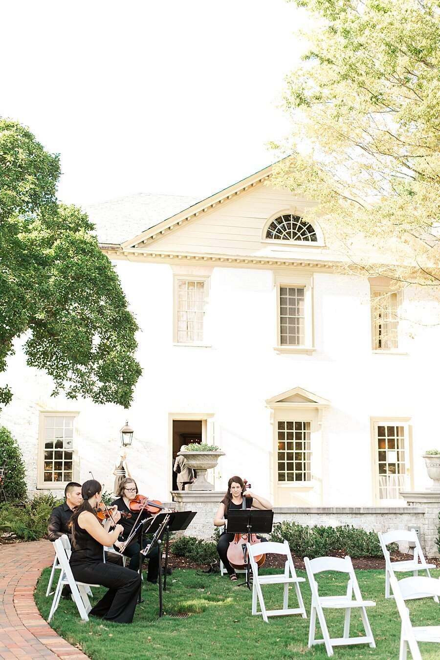 The Williamsburg Inn in Colonial Williamsburg, VA wedding photographer_3398