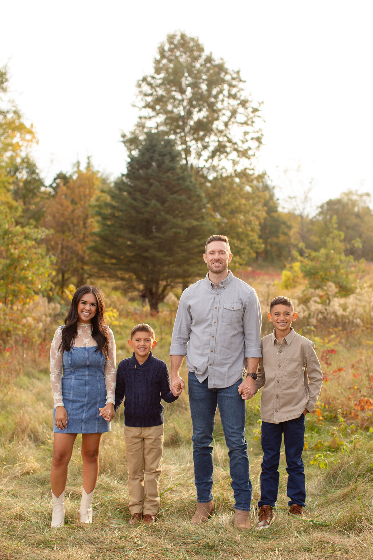 candid and timeless family photos